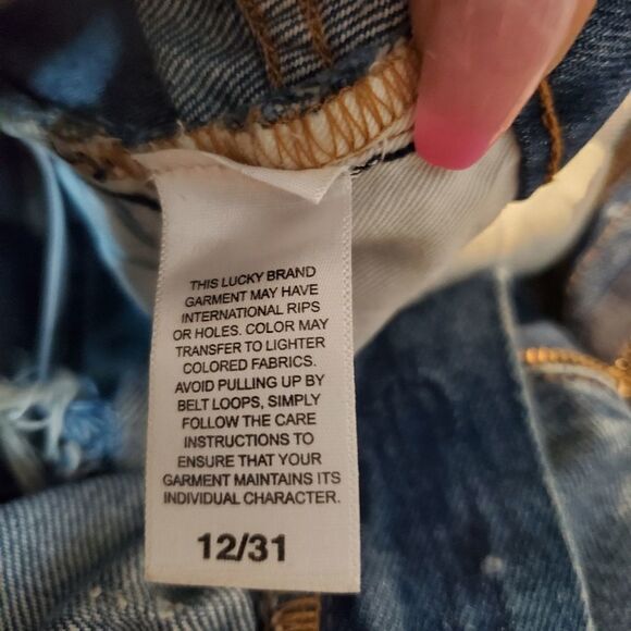LUCKY Brand graphic distressed jean shorts sz 12/31 - Picture 8 of 10